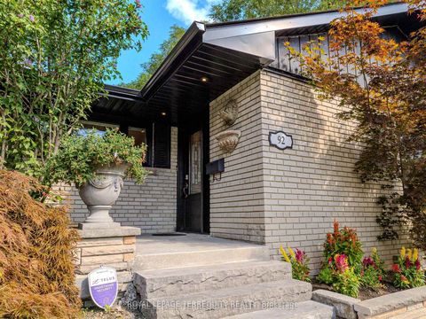 Photo 8 at 92 Saskatoon Drive, The Westway, Toronto