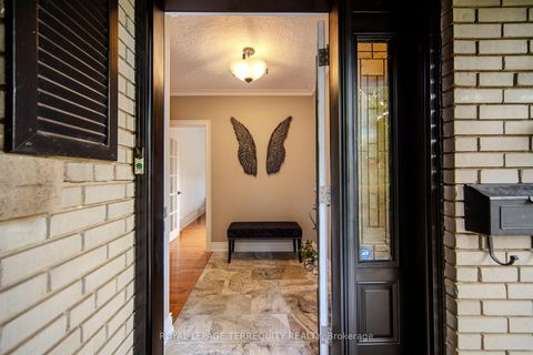 Photo 9 at 92 Saskatoon Drive, The Westway, Toronto