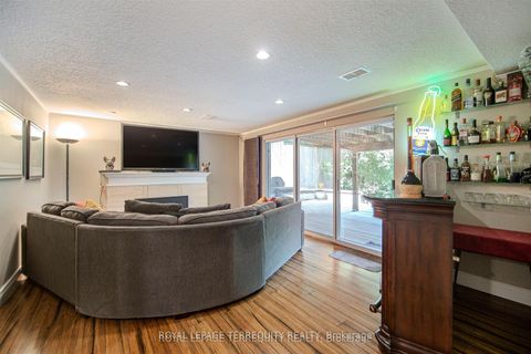 Photo 28 at 92 Saskatoon Drive, The Westway, Toronto