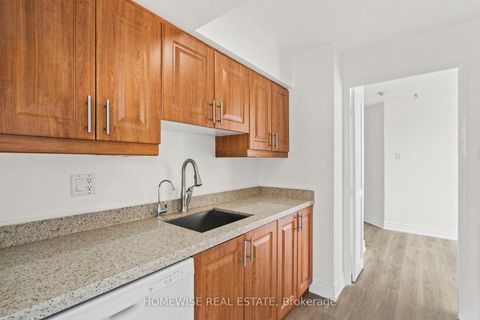 Photo 10 at 906 - 3050 Ellesmere Road, Morningside, Toronto