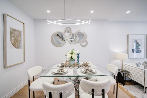 Photo 12 at 3 - 33 Birchbank Lane, Don Mills, Toronto