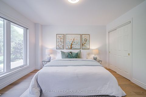 Photo 22 at 3 - 33 Birchbank Lane, Don Mills, Toronto