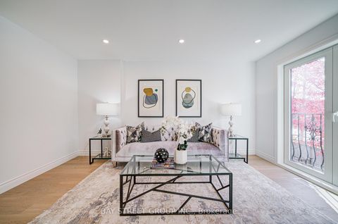 Photo 29 at 3 - 33 Birchbank Lane, Don Mills, Toronto