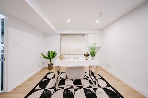 Photo 45 at 3 - 33 Birchbank Lane, Don Mills, Toronto