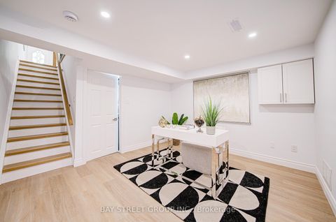 Photo 47 at 3 - 33 Birchbank Lane, Don Mills, Toronto