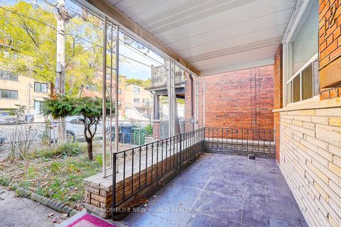 Photo 4 at 1263 Davenport Road, Junction, Toronto