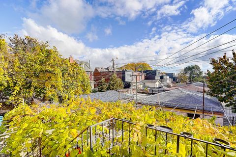 Photo 12 at 1263 Davenport Road, Junction, Toronto