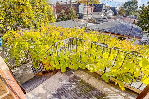 Photo 13 at 1263 Davenport Road, Junction, Toronto