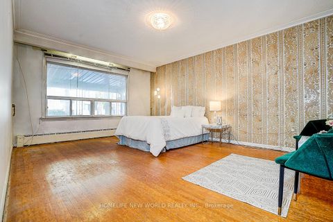Photo 16 at 1263 Davenport Road, Junction, Toronto