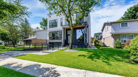 Photo 1 at 22 Sanderson Crescent, North Richvale, Richmond Hill