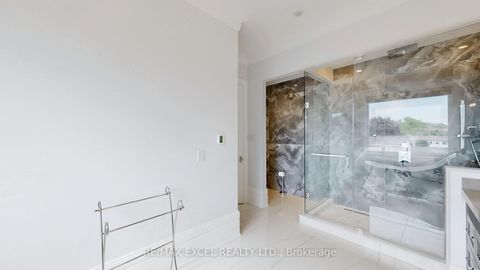 Photo 22 at 22 Sanderson Crescent, North Richvale, Richmond Hill