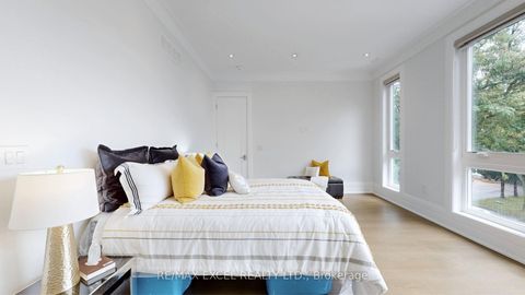 Photo 26 at 22 Sanderson Crescent, North Richvale, Richmond Hill