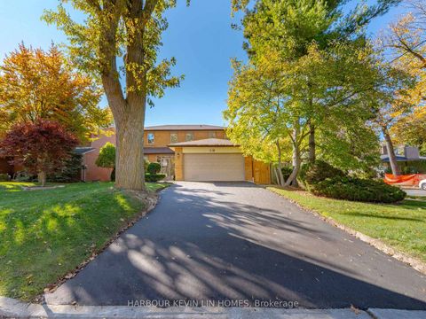 Photo 1 at 18 Whitman Street, Newtonbrook East, Toronto