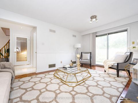 Photo 24 at 18 Whitman Street, Newtonbrook East, Toronto