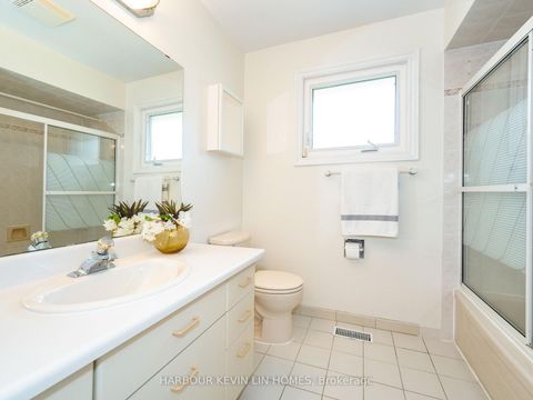 Photo 35 at 18 Whitman Street, Newtonbrook East, Toronto