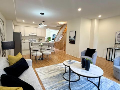 Photo 2 at 26 Mcalister Avenue, Rural Richmond Hill, Richmond Hill