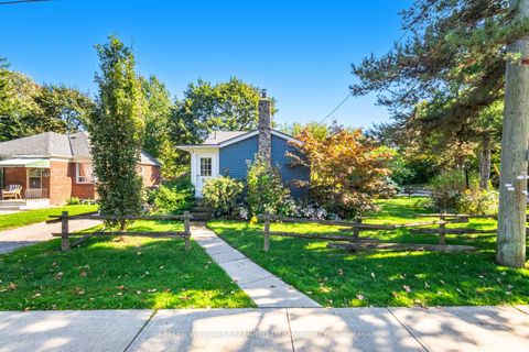 Photo 3 at 57 Glenridge Road, Cliffcrest, Toronto