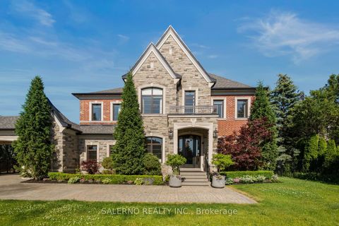 Photo 3 at 97 Carmichael Crescent, King City, King Photo 3 at 97 Carmichael Crescent, King City, King