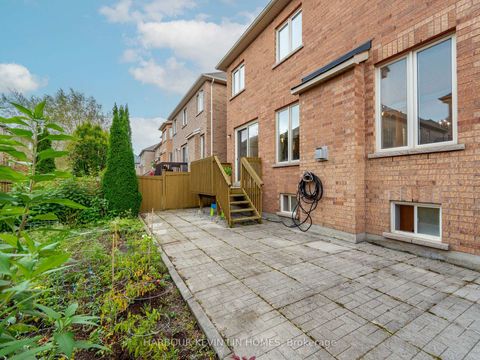 Photo 36 at 60 Seiffer Crescent, Jefferson, Richmond Hill