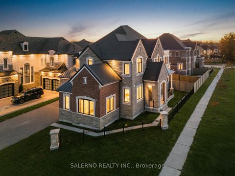 Photo 2 at 10 Elmers Lane, King City, King