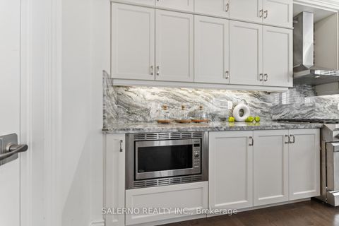 Photo 20 at 10 Elmers Lane, King City, King