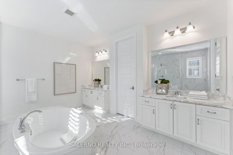 Photo 34 at 10 Elmers Lane, King City, King