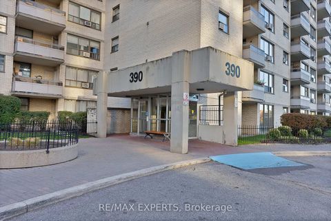 Photo 2 at 1013 - 390 Dixon Road, The Westway, Toronto