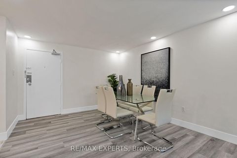 Photo 5 at 1013 - 390 Dixon Road, The Westway, Toronto