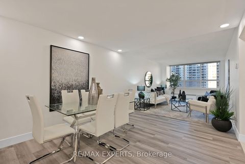 Photo 7 at 1013 - 390 Dixon Road, The Westway, Toronto