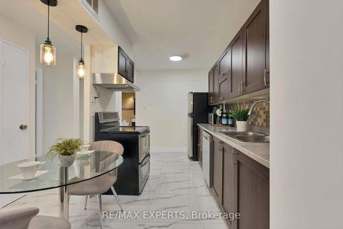 Photo 11 at 1013 - 390 Dixon Road, The Westway, Toronto