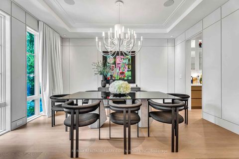 Photo 3 at 91 Lawrence Crescent, Lawrence Park South, Toronto