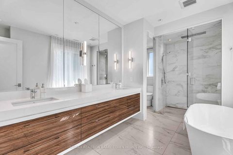 Photo 15 at 91 Lawrence Crescent, Lawrence Park South, Toronto