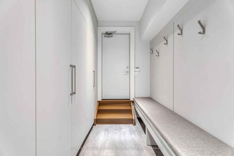 Photo 26 at 91 Lawrence Crescent, Lawrence Park South, Toronto