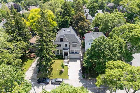 Photo 31 at 91 Lawrence Crescent, Lawrence Park South, Toronto