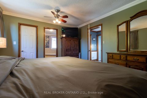 Photo 10 at 50 Spry Avenue S, Bowmanville, Clarington