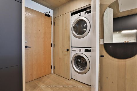 Photo 25 at 302 - 45 Dovercourt Road, Bellwoods, Toronto