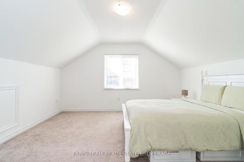 Photo 25 at 1 Harvest Crescent, Rural Barrie Southeast, Barrie