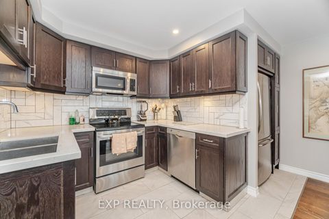 Photo 6 at 2007 - 55 Centre Avenue, Bay Street Corridor, Toronto