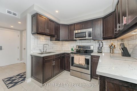 Photo 7 at 2007 - 55 Centre Avenue, Bay Street Corridor, Toronto