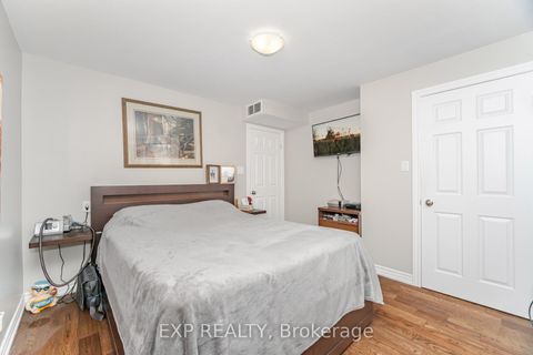 Photo 17 at 2007 - 55 Centre Avenue, Bay Street Corridor, Toronto