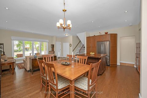 Photo 10 at 285 Surrey Drive, BR Bronte, Oakville