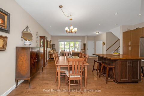 Photo 17 at 285 Surrey Drive, BR Bronte, Oakville