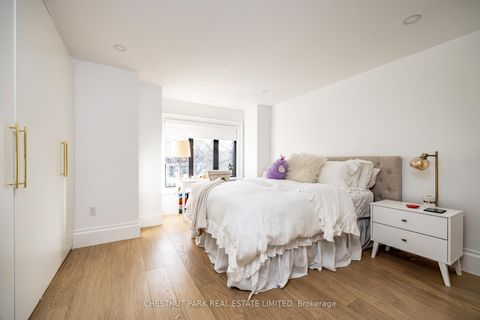 Photo 24 at 414 Bedford Park Avenue, Nortown, Toronto