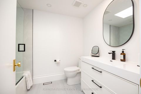 Photo 31 at 414 Bedford Park Avenue, Nortown, Toronto