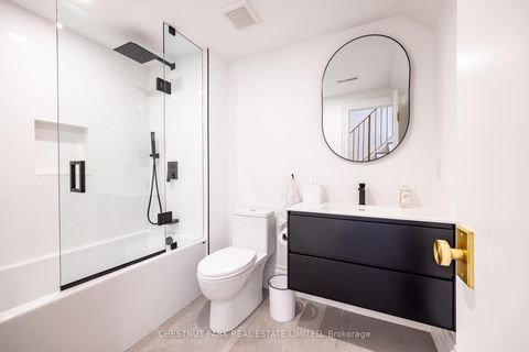 Photo 35 at 414 Bedford Park Avenue, Nortown, Toronto