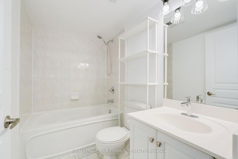 Photo 13 at 467 - 313 Richmond Street E, Moss Park, Toronto