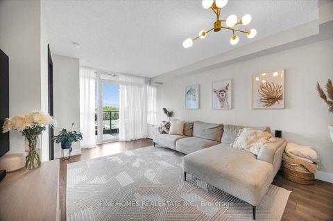 Photo 5 at 505 - 525 Wilson Avenue, Clanton Park, Toronto