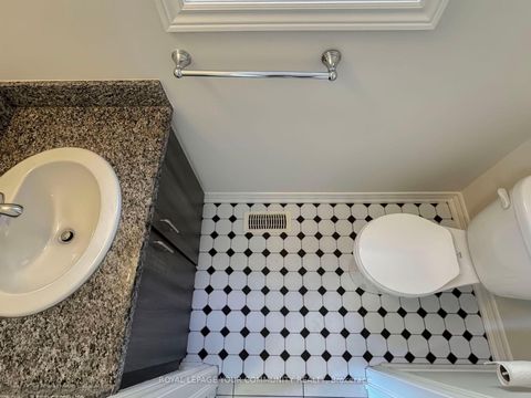 Photo 22 at 2112 Dale Road, Alcona, Innisfil