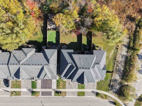 Photo 26 at 2112 Dale Road, Alcona, Innisfil