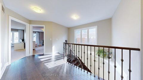 Photo 25 at 124 Lacewood Drive, Westbrook, Richmond Hill